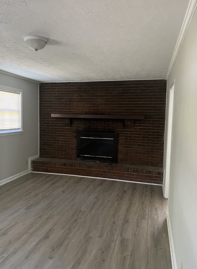 Building Photo - 6543 Maddox Rd