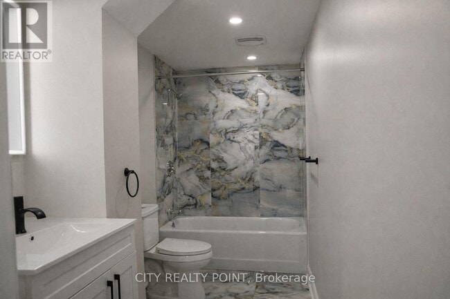 Building Photo - 131 Camelia Ave