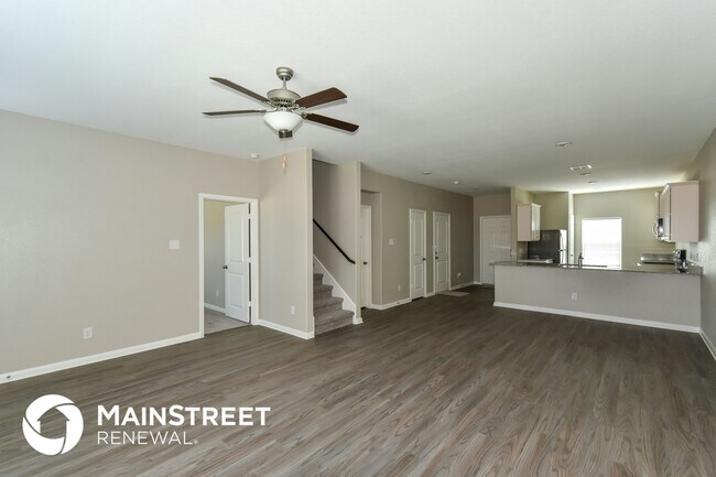 Building Photo - 3107 Begonia Bend