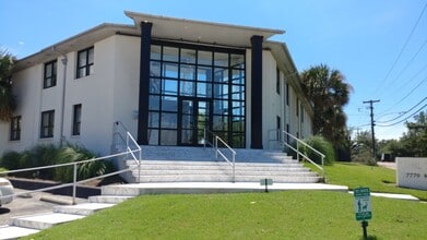 Building Photo - 7770 Meadow Rd