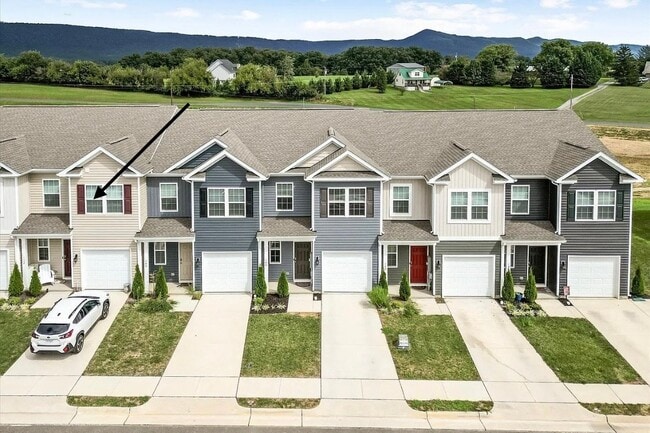 Building Photo - 152 Baker Dr