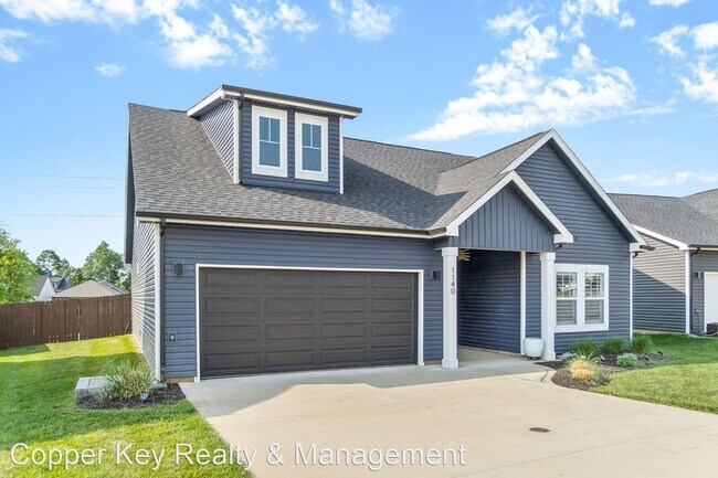 Building Photo - 3 br, 3 bath House - 1140 Eagles Bluff Drive