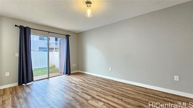 Building Photo - 95-1065-1065 Kaapeha St