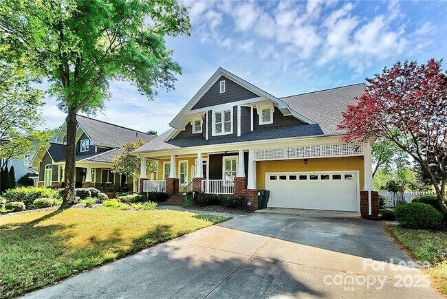 Foto del edificio - 2300 Mirow Pl