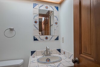 Building Photo - 18307 Champion Forest Dr