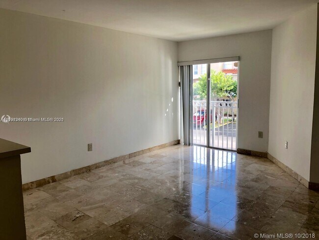 Foto del edificio - 8615 NW 5th Terrace