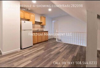 Building Photo - 56 Devens St