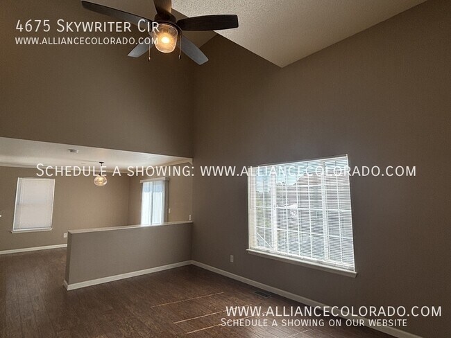 Foto del edificio - 4675 Skywriter Cir