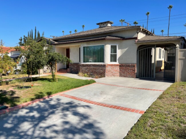 Building Photo - 721 Arden Ave