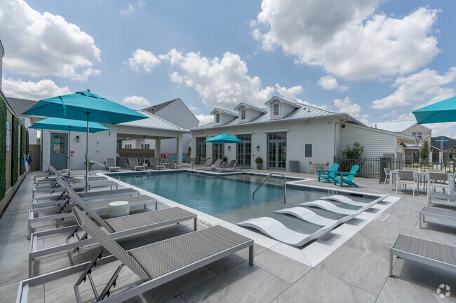 Pool - LightHaven at District West