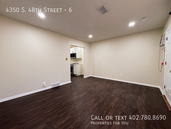 Building Photo - 4350 S 48th St