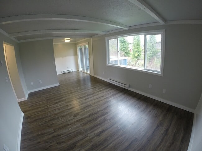 Building Photo - 12517 47th Ave SW
