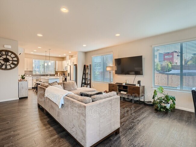 Foto del edificio - 9890 11th Ave SW