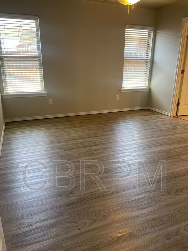 Building Photo - 8705 12th St