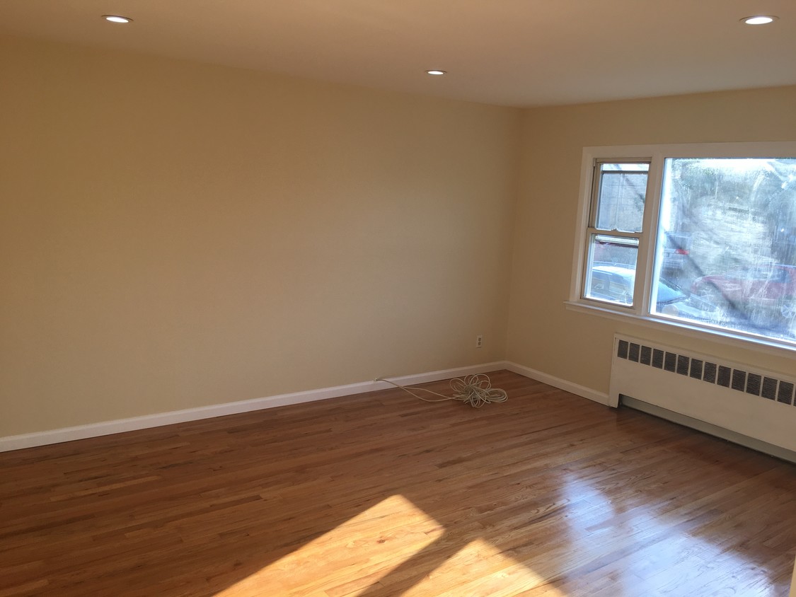 Foto principal - 274 Glenhill Ave