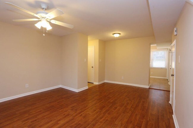 Building Photo - 7008 Mine Creek Ln