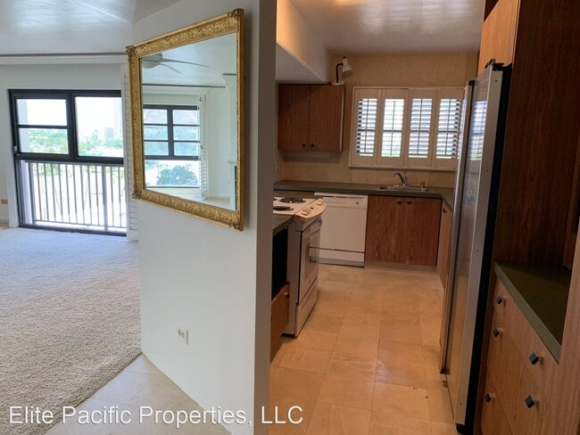 Building Photo - 1 br, 1 bath House - 723 Lukepane Ave 8A