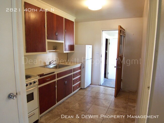 Foto del edificio - Affordable 1/1 Duplex