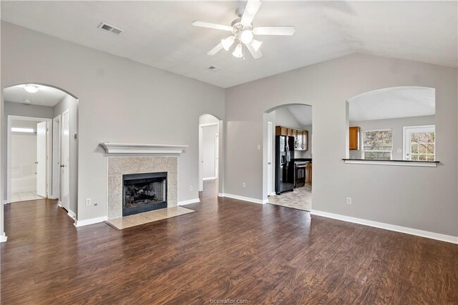 Building Photo - 3903 Crown Ridge Ct