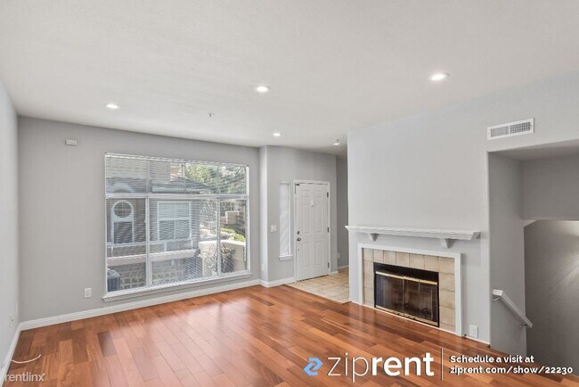 Foto del edificio - 3 br, 2.5 bath Townhome - 437 Camille Circ...