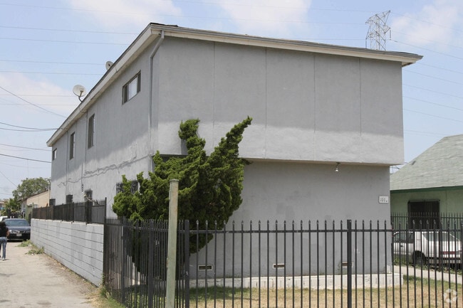 Building Photo - Windward Apartment Project