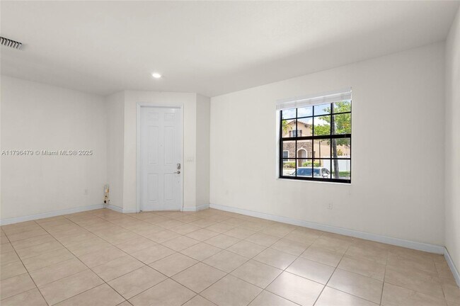 Foto del edificio - 9314 W 33rd Ln