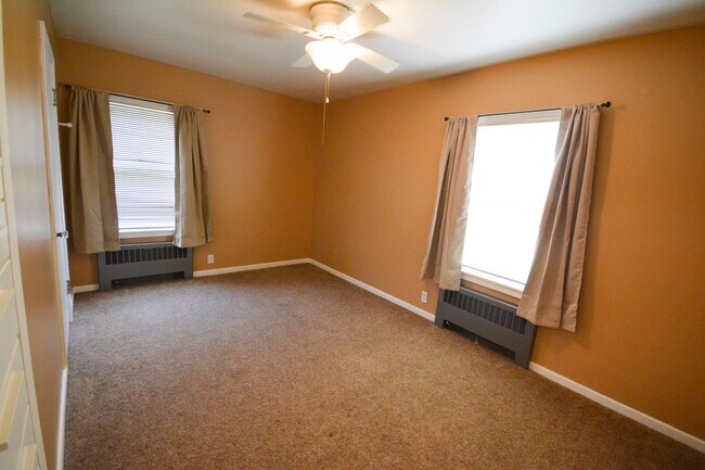 Foto del edificio - 420 8th Ave SE