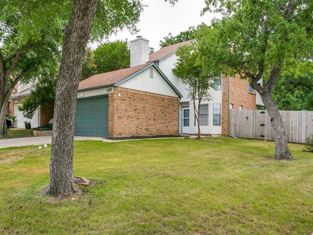 Foto del edificio - 1597 Tall Timbers Ln