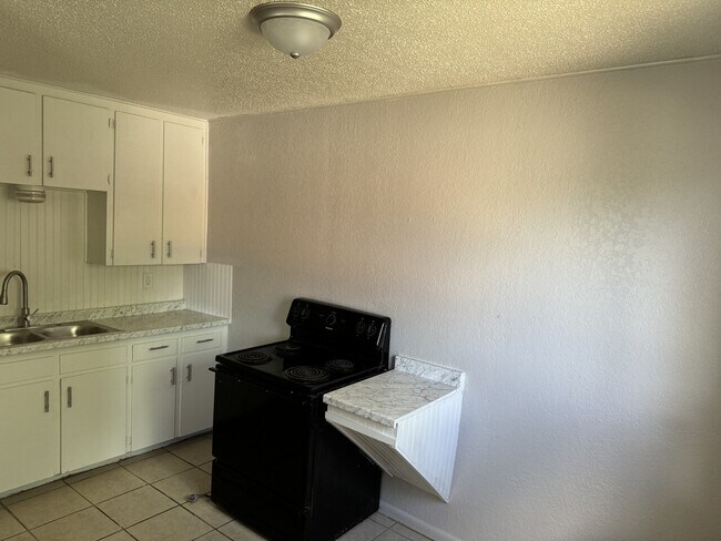 Foto del edificio - 1218-1220 Georgetown Road