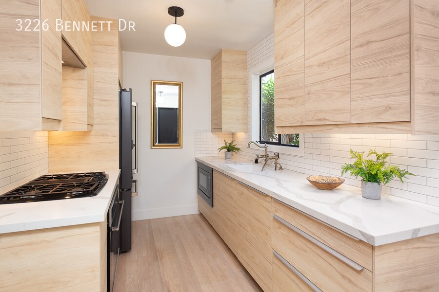 Foto principal - 3226 Bennett Dr