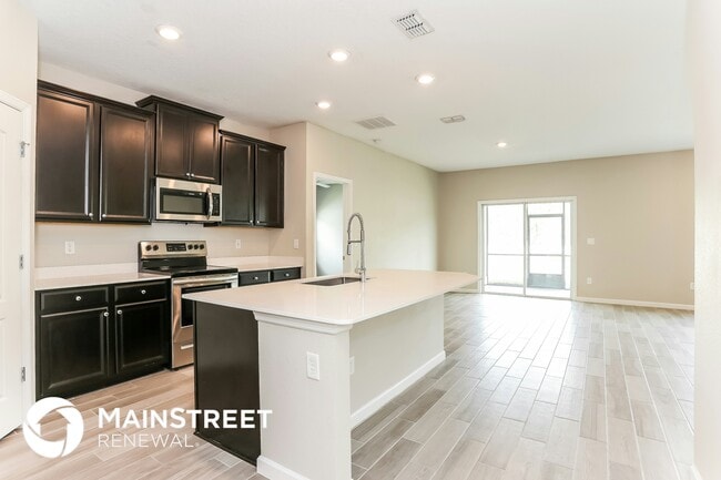 Building Photo - 9689 Lemon Grass Ln