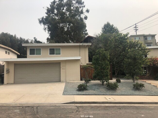 Building Photo - 3793 Dove St
