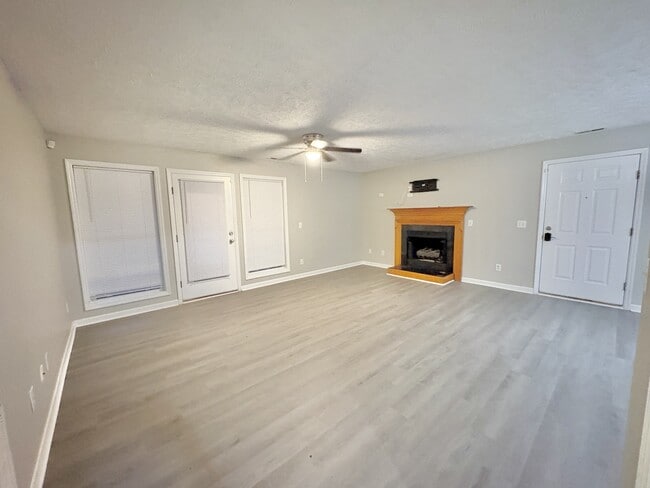 Building Photo - 1820 Sardonyx Rd