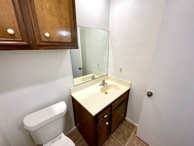 Foto del edificio - 6108 37th St