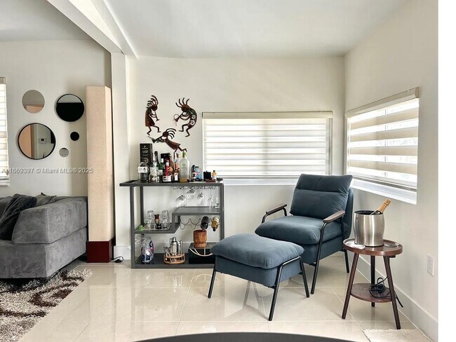 Foto del edificio - 3132 NW 43rd St