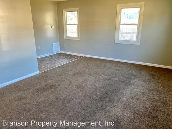 Building Photo - 2 br, 1 bath House - 4418 S Jade