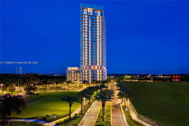 Foto del edificio - 2000 Metropica Wy