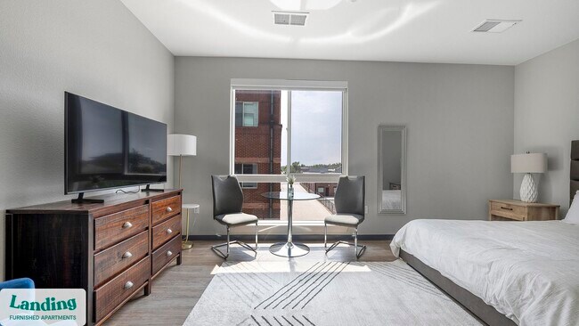 Building Photo - 281 Willow St