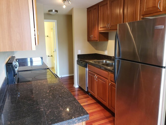 Foto del edificio - 14300 32nd Ave NE