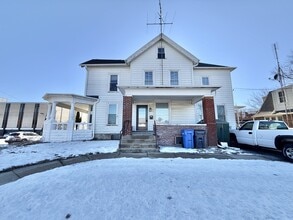 Building Photo - 1420 9th St