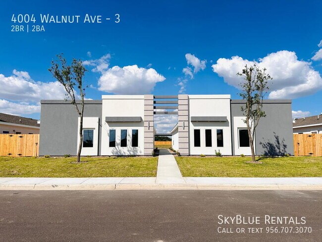 Foto del edificio - 4004 Walnut Ave