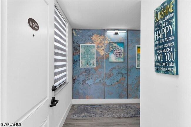 Foto del edificio - 591 Seaview Ct