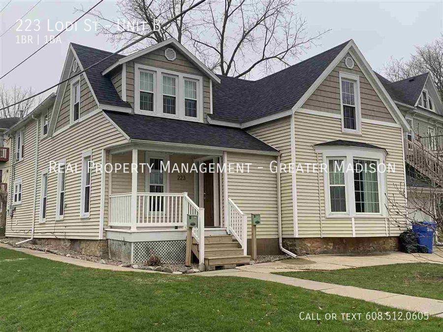 223 Lodi St Unit B, Lodi, WI 53555 Room for Rent in Lodi, WI