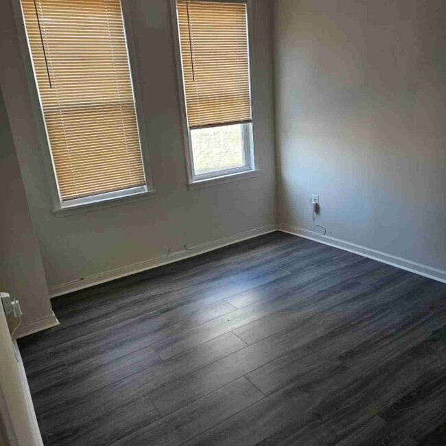 Building Photo - 4526 Frankford Ave