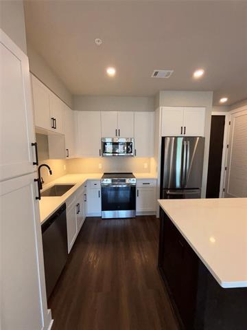 Foto del edificio - 3255 Carlisle St