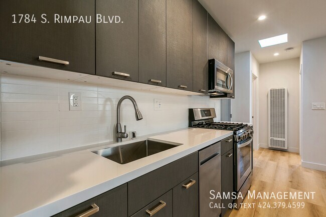 Foto del edificio - 1784 S Rimpau Blvd