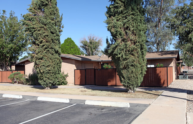 Building Photo - Shannon Park Apartments