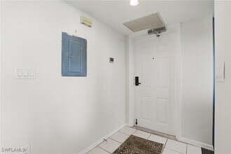 Building Photo - 6101 Pelican Bay Blvd