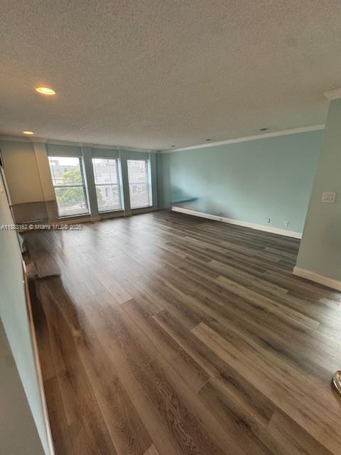 Foto del edificio - 3356 NE 33rd St
