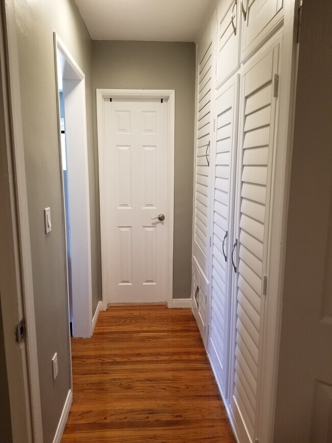 Hallway - 11420 Killion St